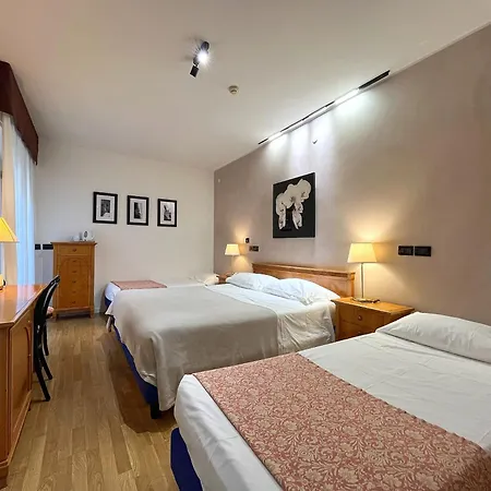 Hotel Regina 3*