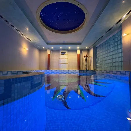 Regina Hotel 3*