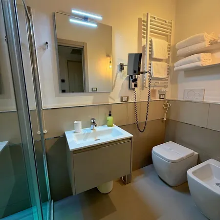 Regina Hotel